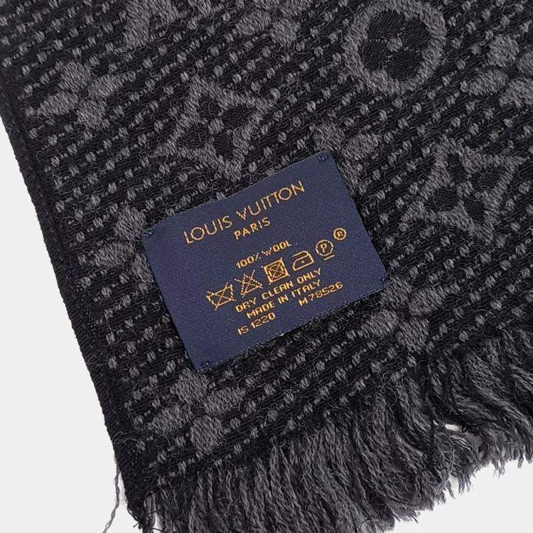 Pre Owned Louis Vuitton Black Wool Monogram Classic Muffler