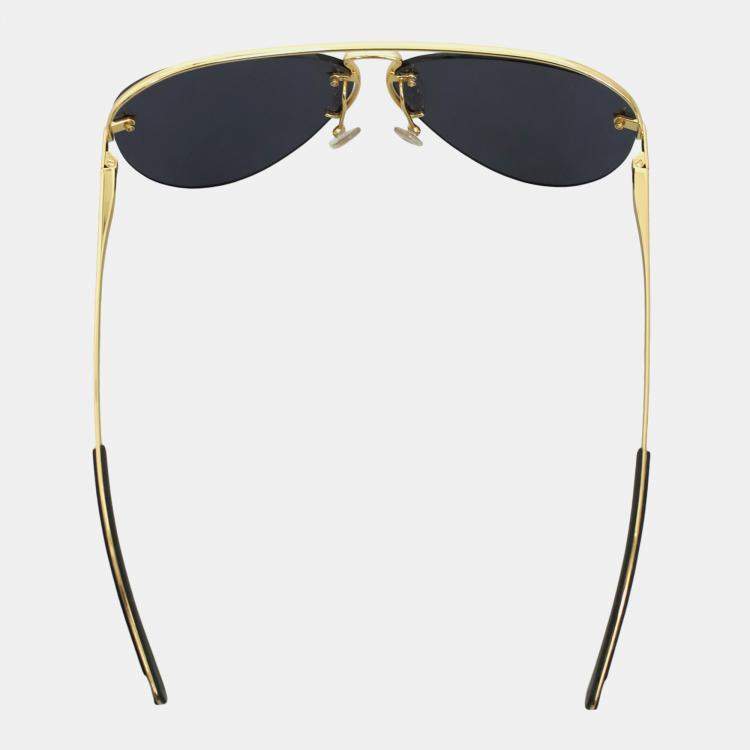 مملوكة مسبقًا Louis Vuitton Pilot Light Sunglasses