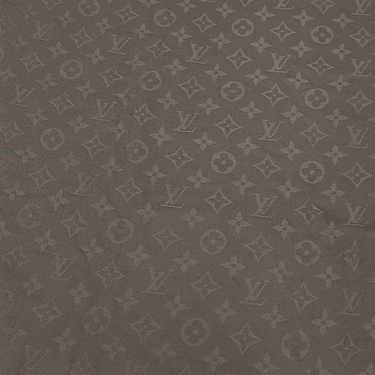 Pre Owned Louis Vuitton Lurex Shawl