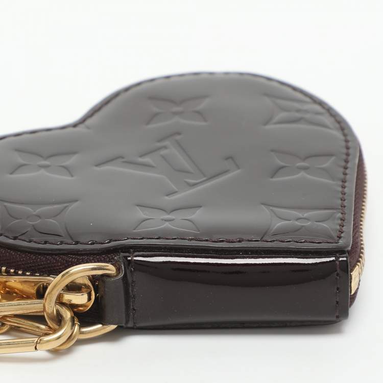 Pre Owned Louis Vuitton Heart Amarante Monogram Vernis Coin Purse