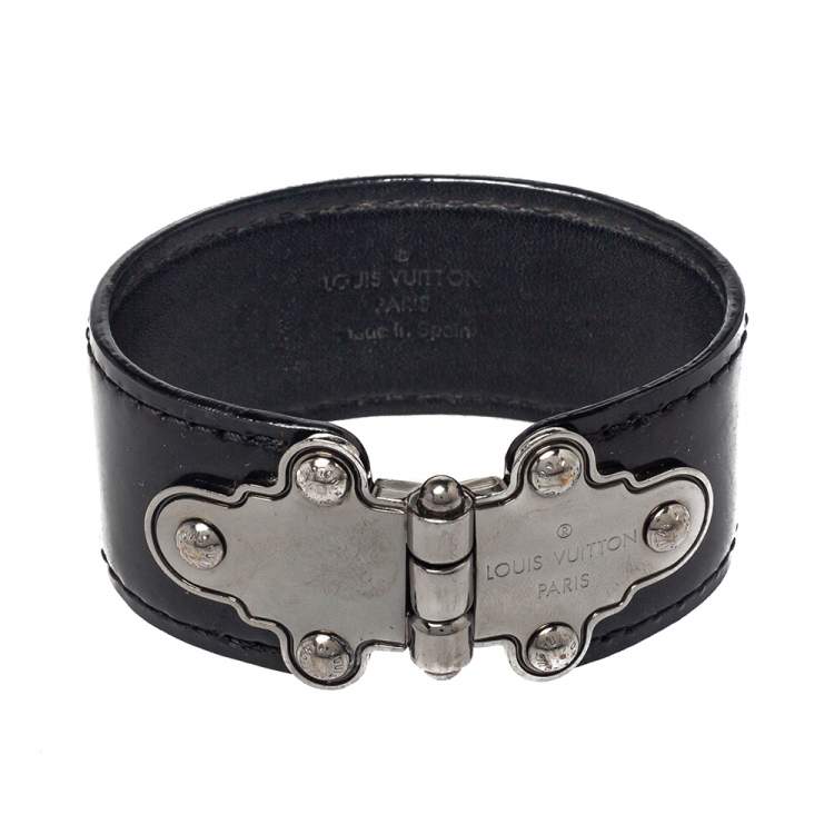 Pre Owned Louis Vuitton Black Patent Leather Save It Bracelet 19