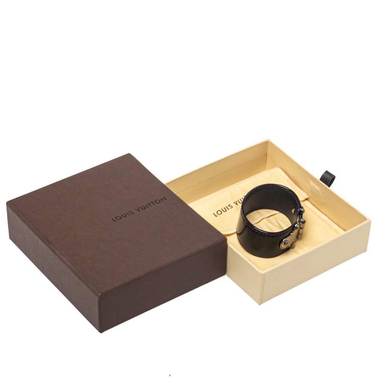 Pre Owned Louis Vuitton Black Patent Leather Save It Bracelet 19