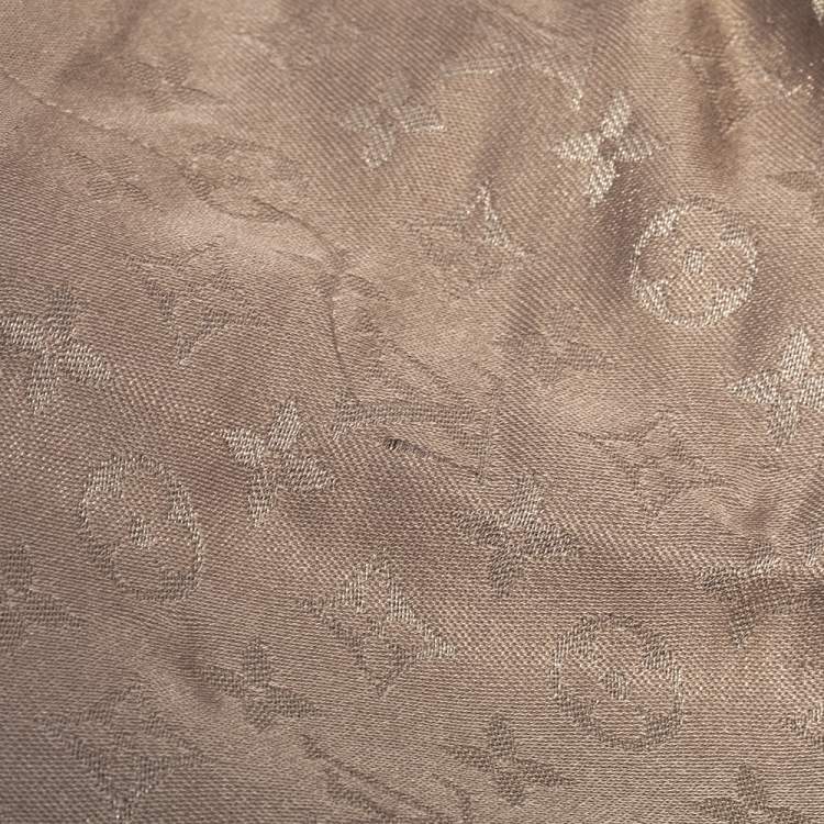 Pre Owned Louis Vuitton Beige Logo Monogram Wool & Silk Shine Shawl 