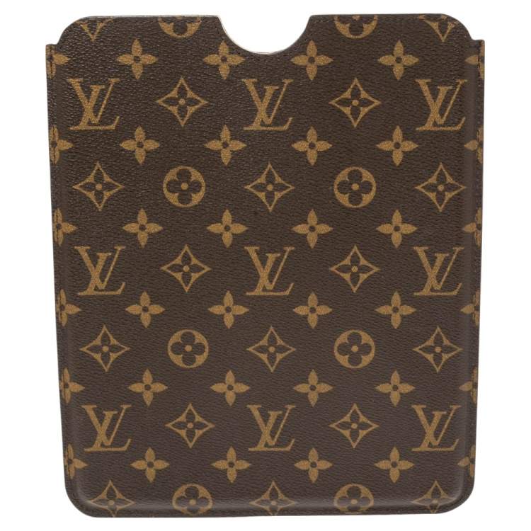 مملوكة مسبقًا Louis Vuitton Monogram Canvas iPad Case