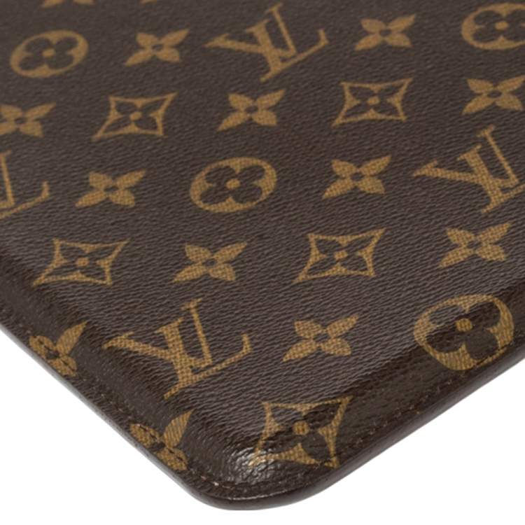 مملوكة مسبقًا Louis Vuitton Monogram Canvas iPad Case