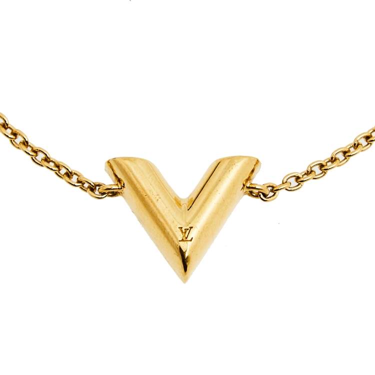 Pre Owned Louis Vuitton Essential V Gold Tone Bracelet