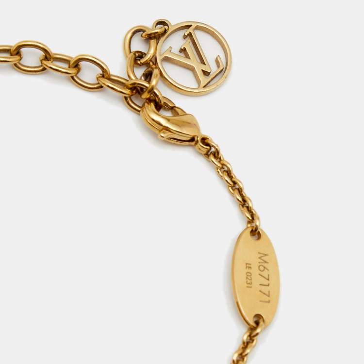 Pre Owned Louis Vuitton LV & Me  Letter N Gold Tone Bracelet