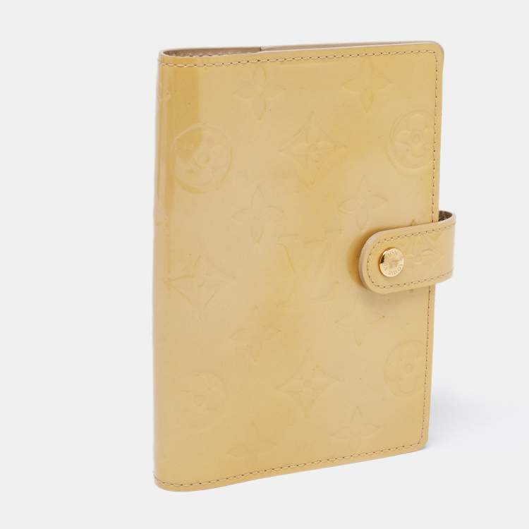 Pre Owned Louis Vuitton Cream Monogram Vernis Leather Small Ring Agenda Cover