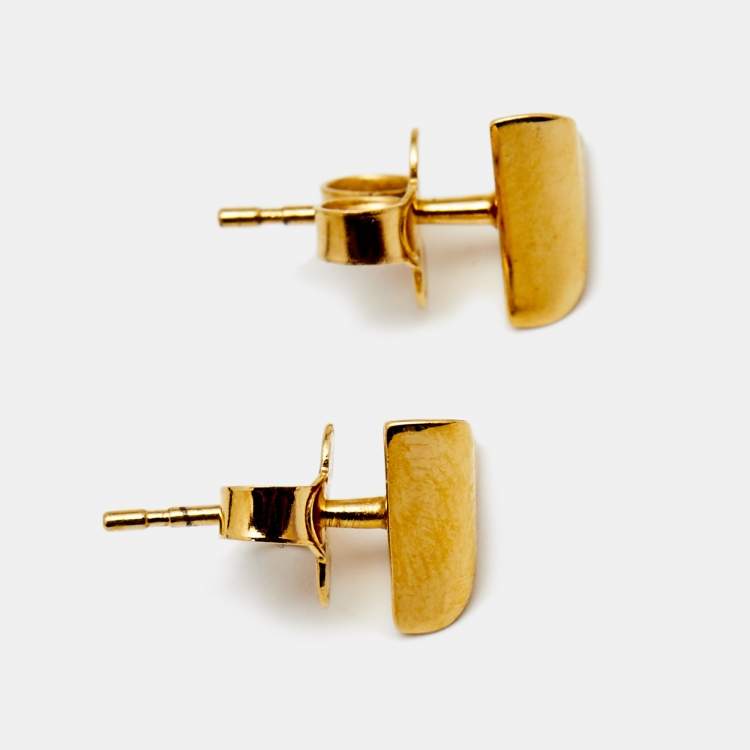 Louis Vuitton Essential V Hoop Gold Earrings  BrandConscious Authentics