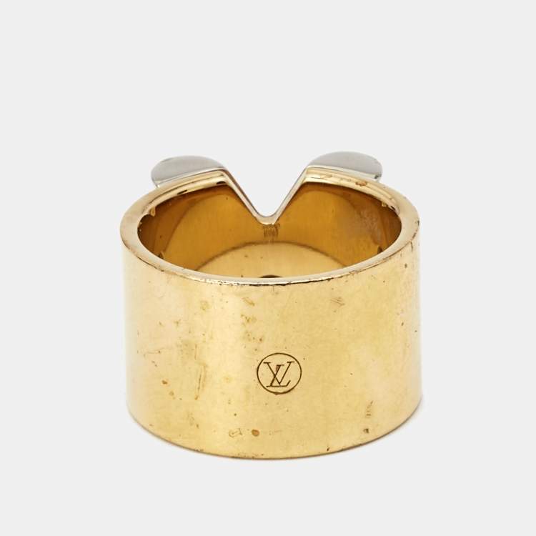 Pre Owned Louis Vuitton Two Tone Essential V Band Ring Size M