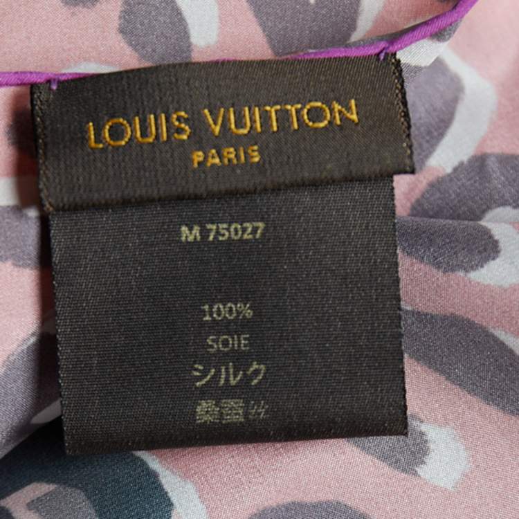 Pre Owned  Louis Vuitton Multicolor Leopard Printed Giant V Silk Square Scarf