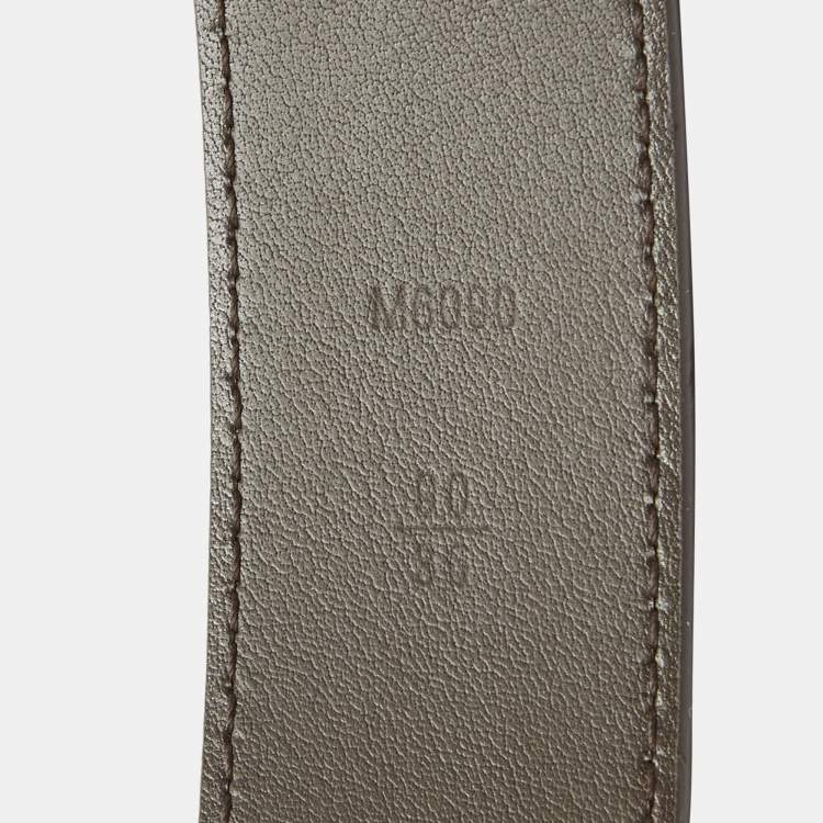 مملوكة مسبقًا Louis Vuitton Blue Taiga Leather LV Initiales Belt 90CM