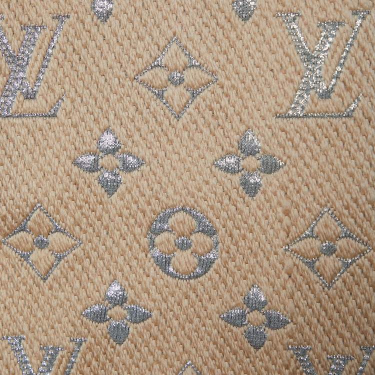 Pre Owned Louis Vuitton Beige Wool & Silk Fringed Logomania Scarf