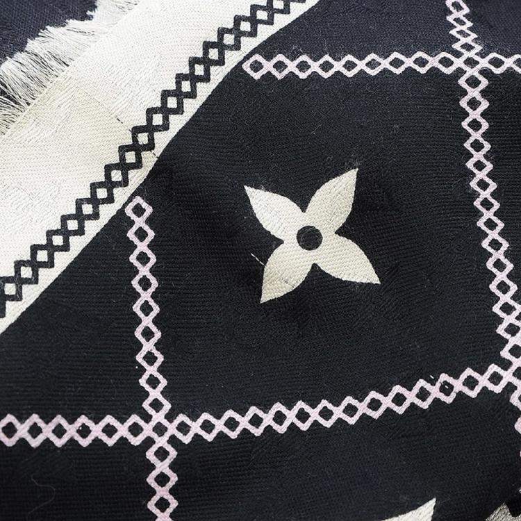 Pre Owned Louis Vuitton White/Black Silk and Wool Scarf