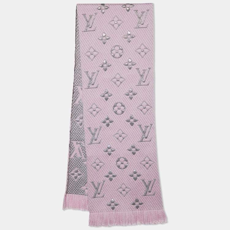 Louis Vuitton Womens Lightweight Scarves & Shawls, Pink