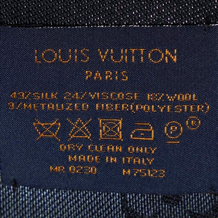 مملوكة مسبقًا Louis Vuitton Black Monogram Shine Shawl