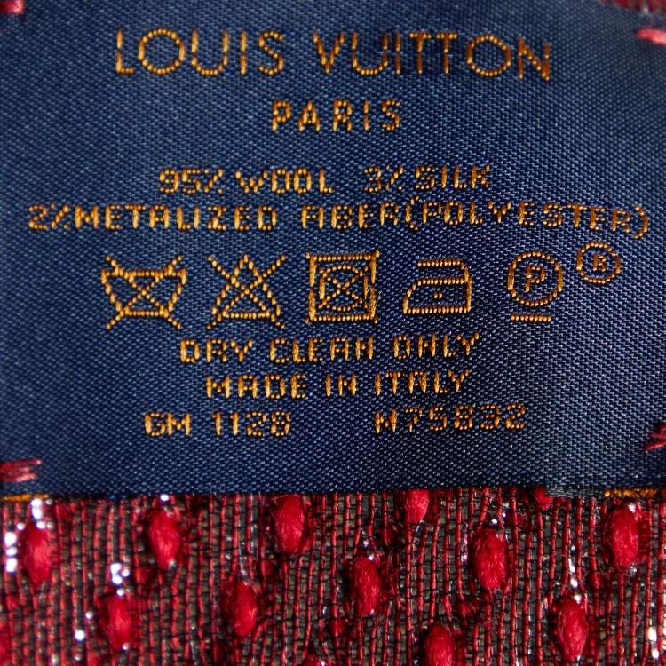مملوكة مسبقًا Louis Vuitton Red Logomania Wool & Silk Shine Scarf