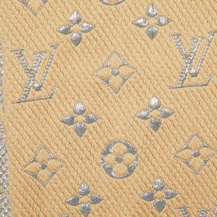 Pre Owned Louis Vuitton Beige Wool & Silk Logomania Shine Scarf