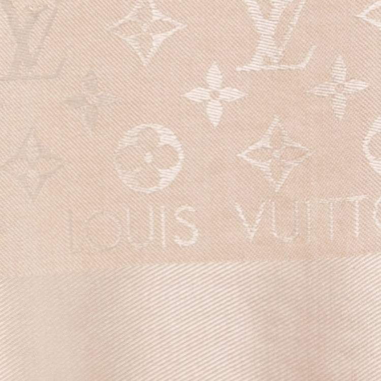 Pre Owned Louis Vuitton Ecru Wool & Silk Classique Monogram Shawl