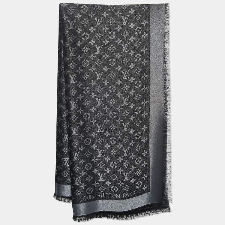 AUTHENTIC NEW LOUIS VUITTON BLACK MONOGRAM SOFT SHINE SHAWL