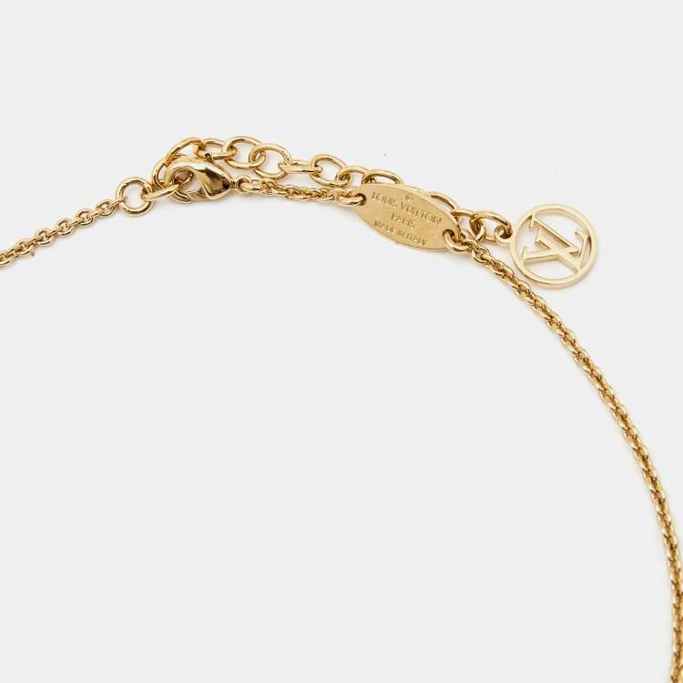 Pre Owned Louis Vuitton Essential V Gold Tone Necklace