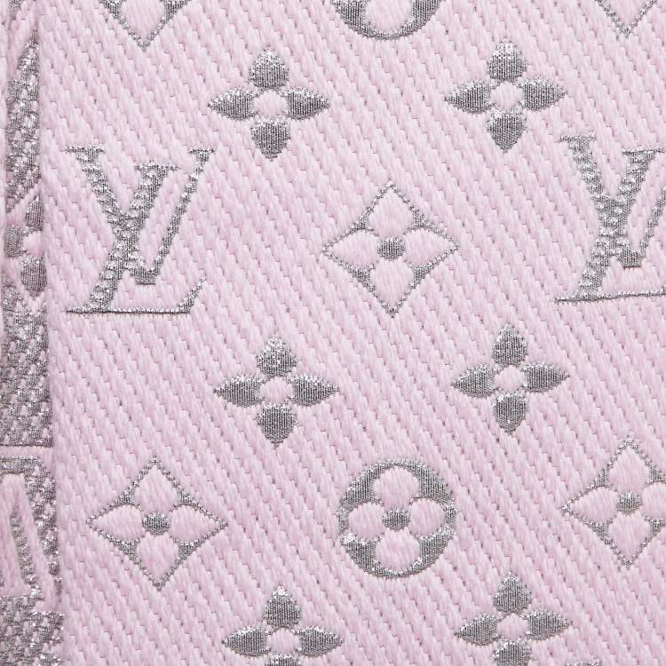 Pre Owned Louis Vuitton Pink Wool Logomania Shine Scarf