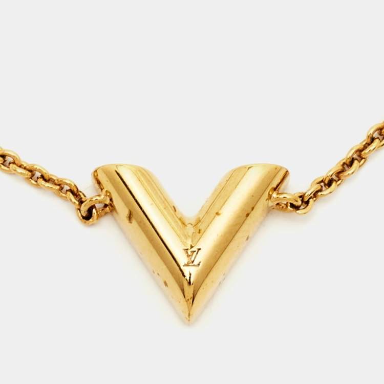 Pre Owned Louis Vuitton Essential V Gold Tone Metal Bracelet