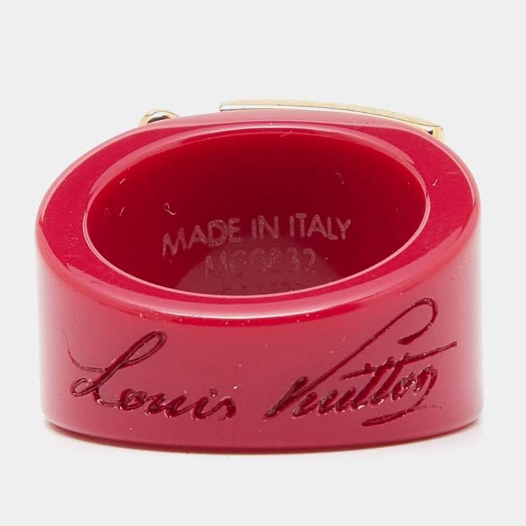 Pre Owned Louis Vuitton Fuchsia Resin Lock Me Gold Tone Ring Size 53/M