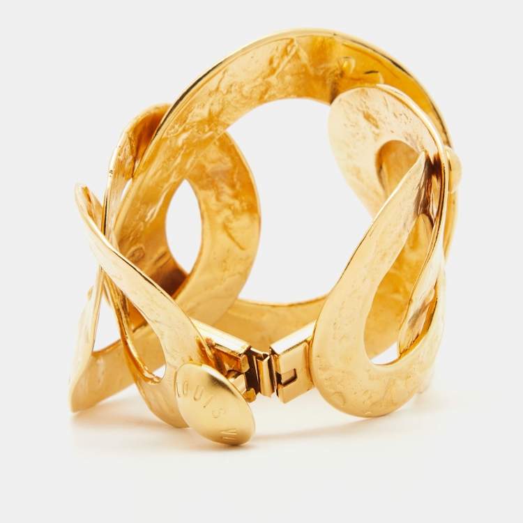 Pre Owned Louis Vuitton Martelé Gold Tone Bracelet