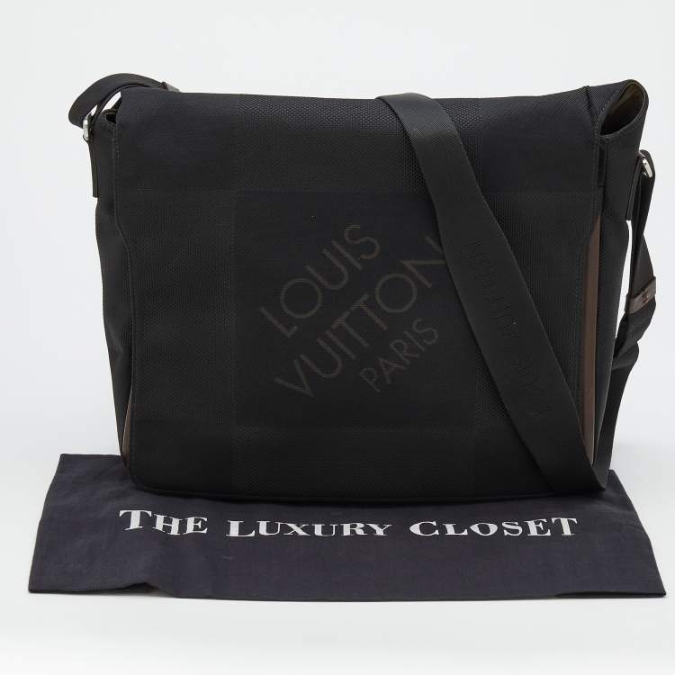 Pre Owned Louis Vuitton Black Damier Geant Canvas Messenger Bag