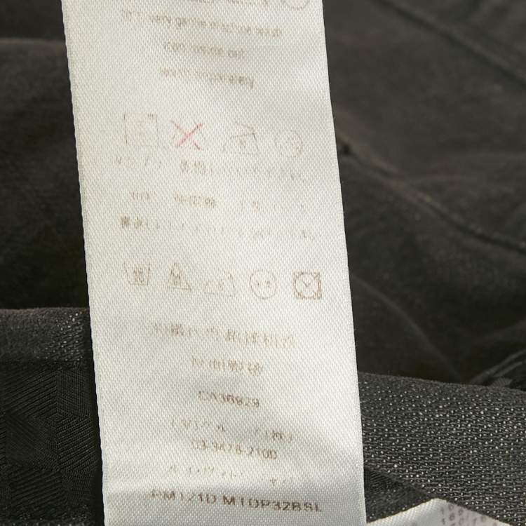 مملوكة مسبقًا بنطلون جينز لوي فيتون دنيم أزرق بتفاصيل الشعار أرجل واسعة مقاس وسط 29 بوصة