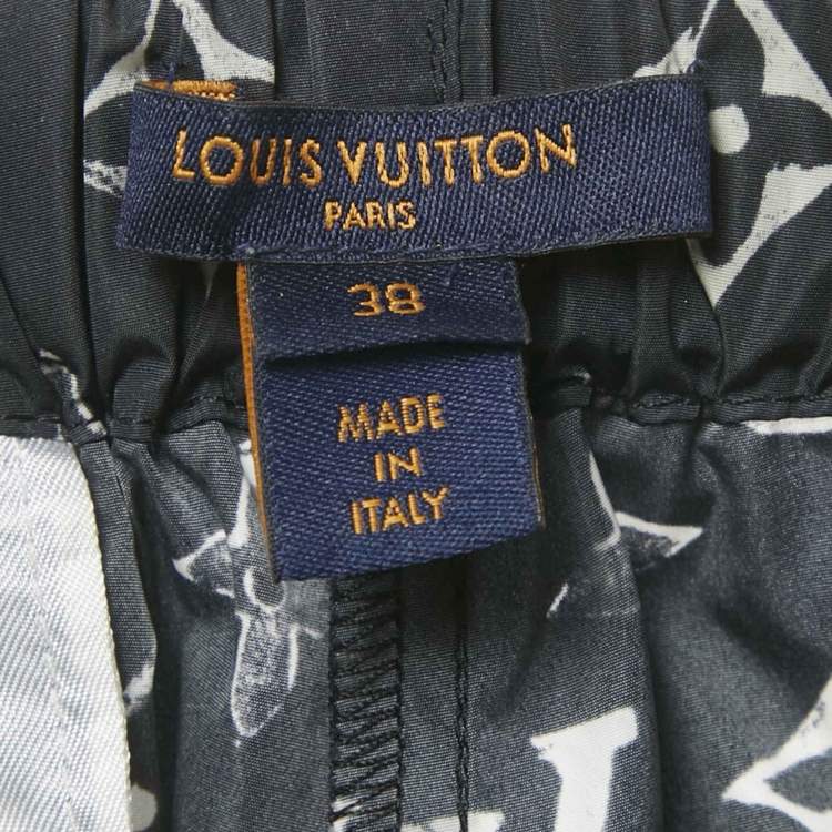Pre Owned Louis Vuitton Black Stencil-effect Monogram Nylon Jogging Pants M