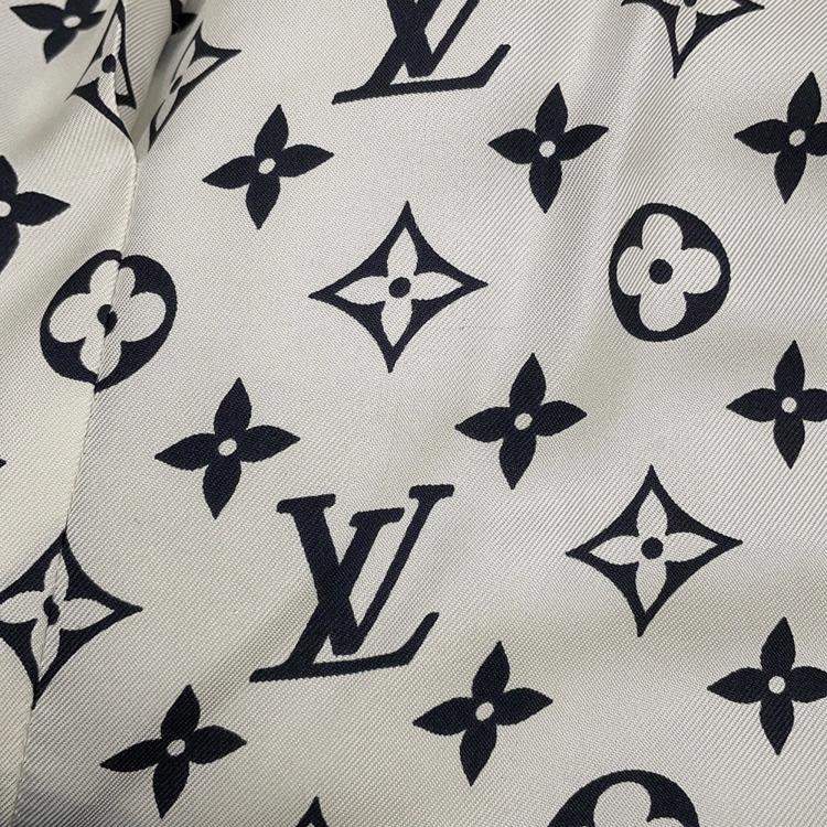 Pre Owned Louis Vuitton Damier Fox Intarsia Fur Jacket Size 38 White/Black Fox Raccoon