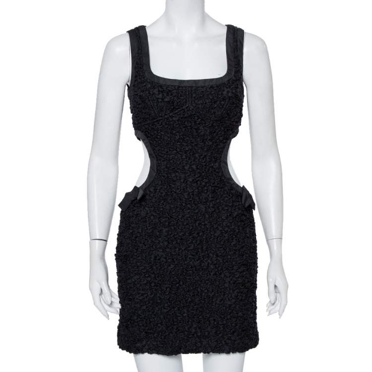 Pre Owned Louis Vuitton Black Textured Cotton Cutout Detail Sleeveless Mini Dress M
