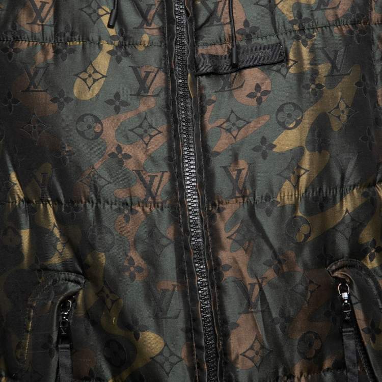 Pre Owned Louis Vuitton Green Camouflage Monogrammed Padded Silk Jacket M