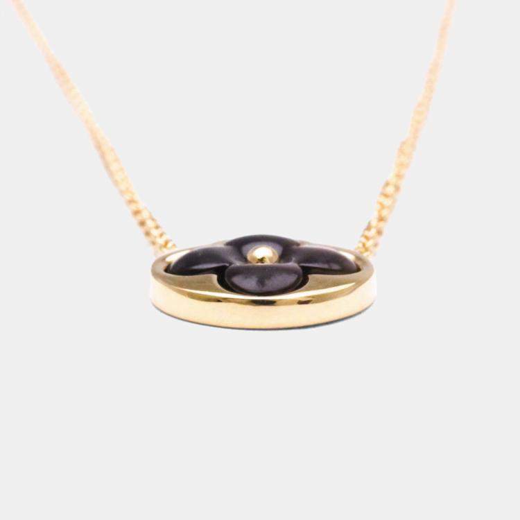 Pre Owned Louis Vuitton Sun Nacle Pink Gold 18K Mother Of Pearl Pendant Necklace 