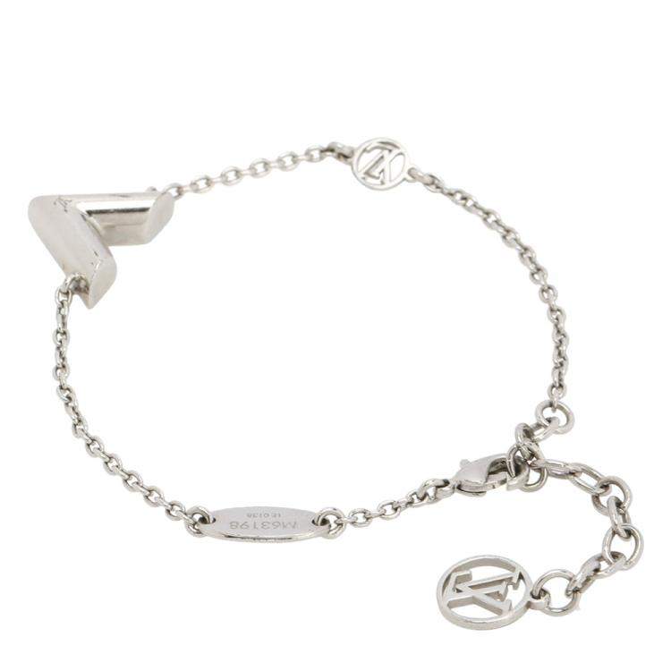 Louis Vuitton Silver Essential V Supple Bracelet لوي فيتون