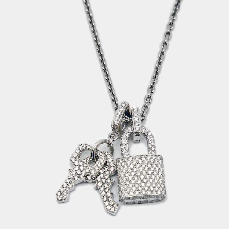 Pre Owned Louis Vuitton Lock It Key Padlock Diamonds 18k White Gold Pendant Necklace