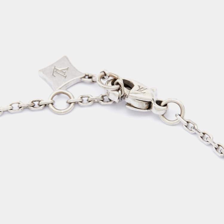 Pre Owned Louis Vuitton Star Blossom Diamonds 18k White Gold Station Bracelet