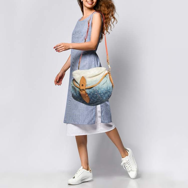 Pre Owned Louis Vuitton Blue Washed Denim Monogram Limited Edition Sunshine Bag