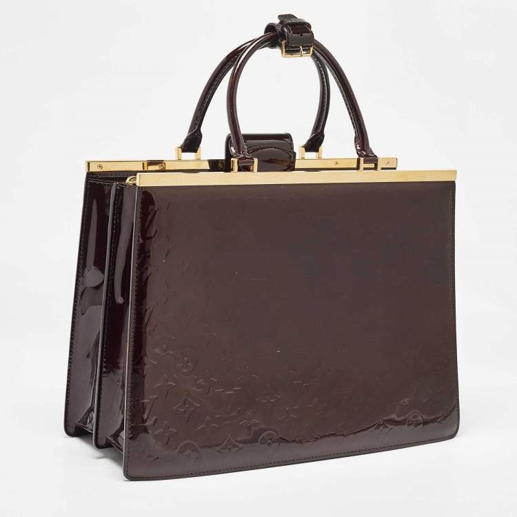 مملوكة مسبقًا Louis Vuitton Amarante Monogram Vernis Deesse GM Bag