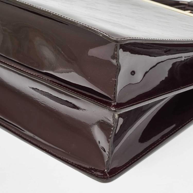 مملوكة مسبقًا Louis Vuitton Amarante Monogram Vernis Deesse GM Bag