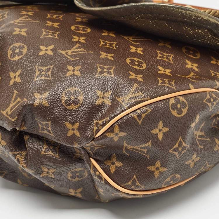 مملوكة مسبقًا Louis Vuitton Monogram Canvas and Leather Limited Edition Kalahari GM Bag