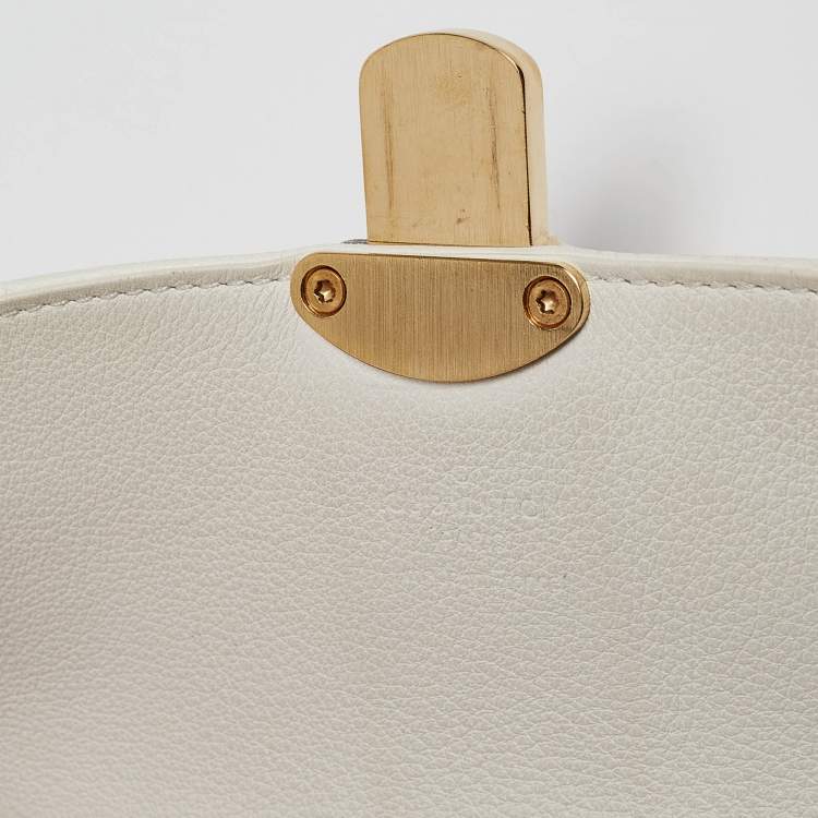 Pre Owned Louis Vuitton White Monogram Mahina Leather Amelia Wallet