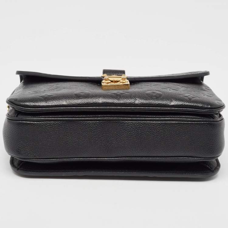 Pre Owned Louis Vuitton Black Monogram Empreinte Leather Pochette Metis Bag
