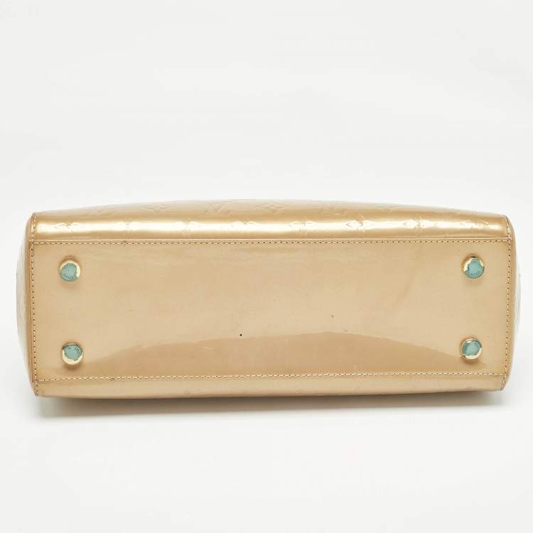 Pre Owned Louis Vuitton Beige Poudre Monogram Vernis Brea MM Bag