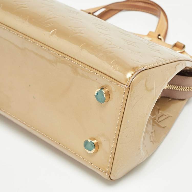 Pre Owned Louis Vuitton Beige Poudre Monogram Vernis Brea MM Bag