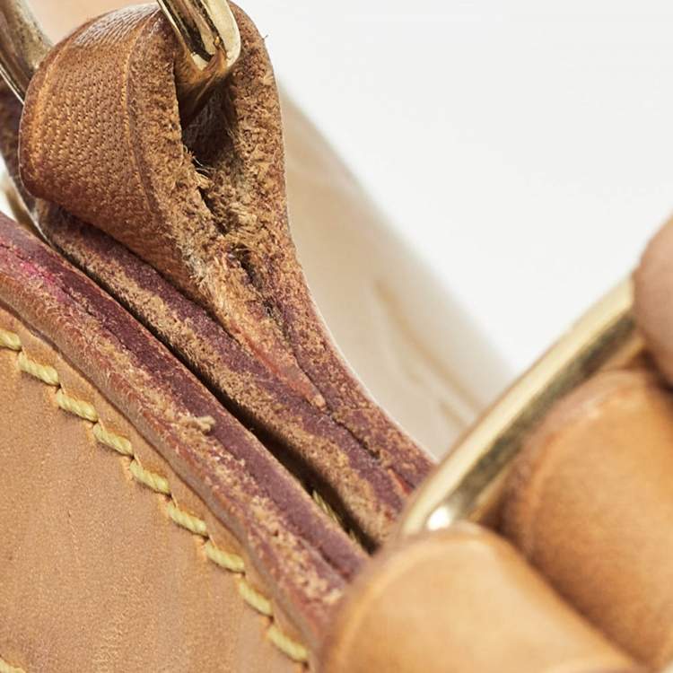 Pre Owned Louis Vuitton Beige Poudre Monogram Vernis Brea MM Bag