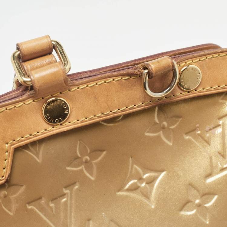 Pre Owned Louis Vuitton Beige Poudre Monogram Vernis Brea MM Bag