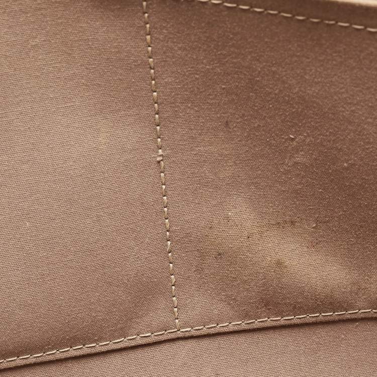 Pre Owned Louis Vuitton Beige Poudre Monogram Vernis Brea MM Bag